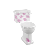 Standarta izmēra monobloka tualetes pods, izgatavots pēc pasūtījuma "Botanical Pink" krāsā, ar 520 mm sviras tipa cisternu