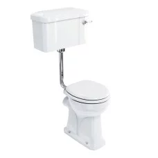 Zema līmeņa Regal tualetes pods ar 520mm cisternu keramikas rokturi (poda vāks nav iekļauts komplektā)